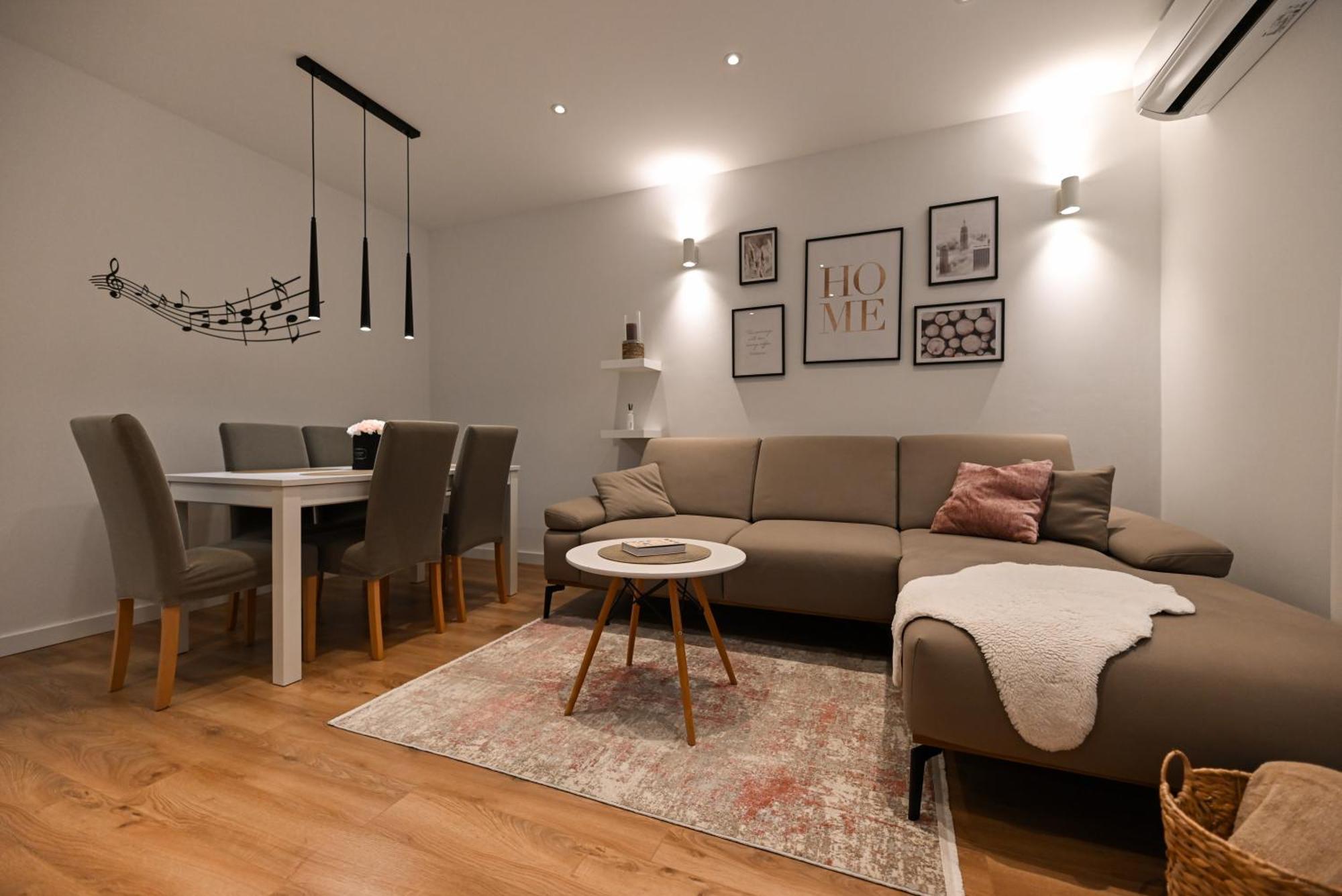 טרוגיר Apartment Dajana Feeling Of Home מראה חיצוני תמונה